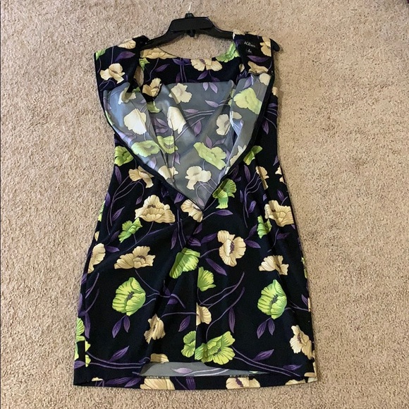 AGB Dress Size 6 Black and Floral - Picture 8 of 11